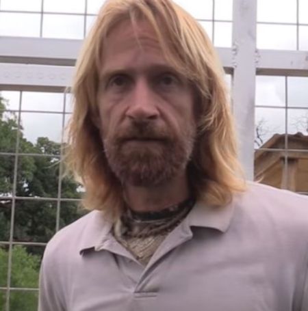 Erik Cowie died of acute and chronic alcohol use.